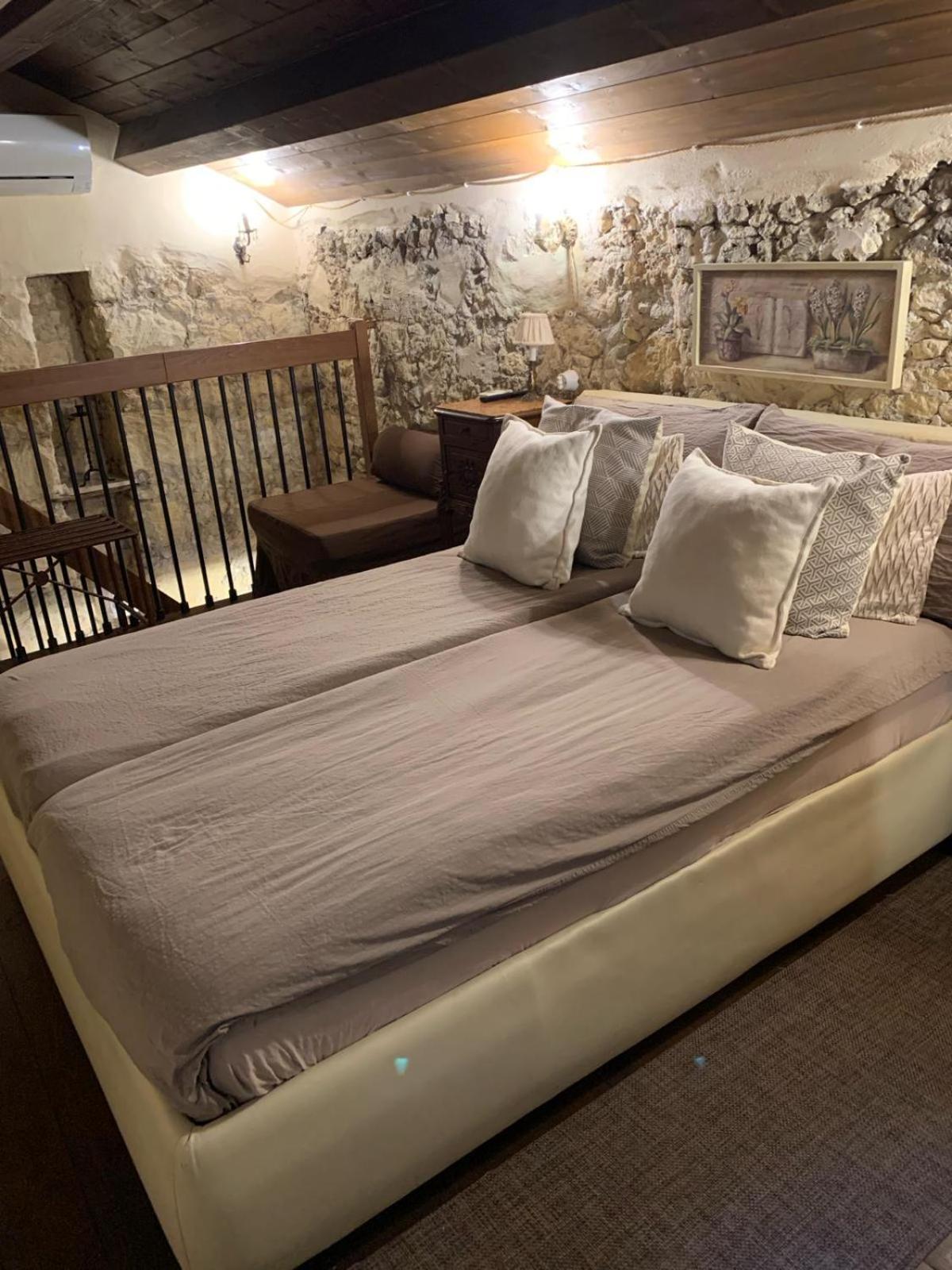 Acasamia Apartment Cagliari Ngoại thất bức ảnh