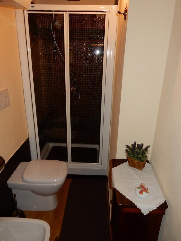 Acasamia Apartment Cagliari Phòng bức ảnh
