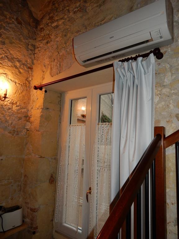 Acasamia Apartment Cagliari Phòng bức ảnh