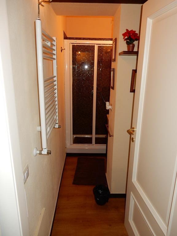 Acasamia Apartment Cagliari Phòng bức ảnh