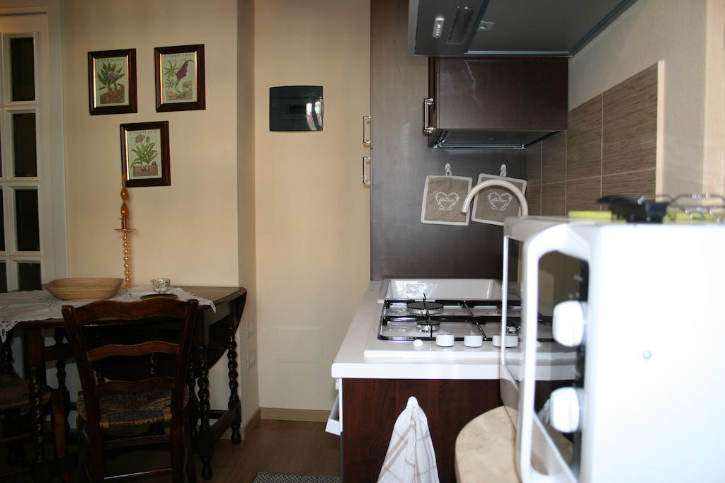 Acasamia Apartment Cagliari Phòng bức ảnh