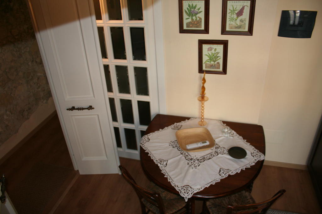 Acasamia Apartment Cagliari Phòng bức ảnh